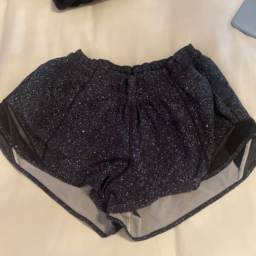 LuluLemon hotty hot shorts